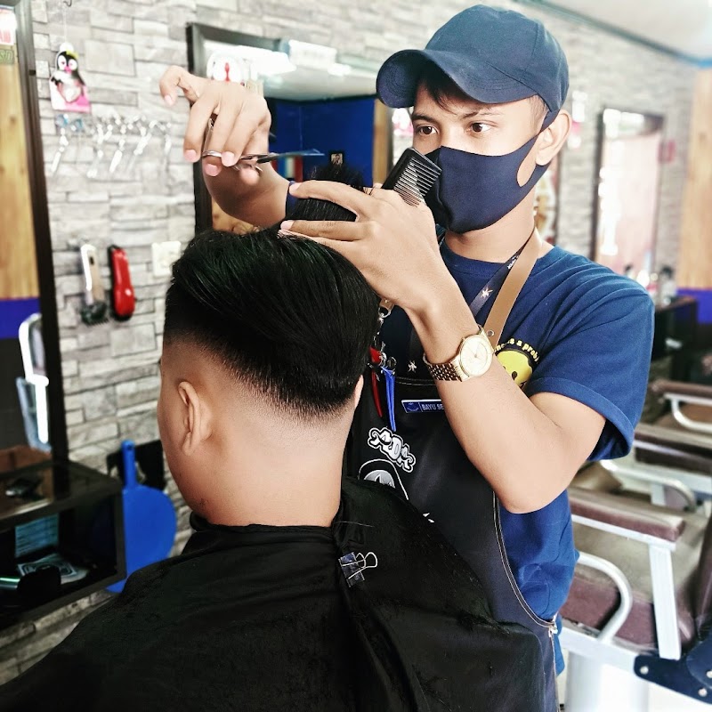 Kuncinya di Kepala: Mengapa Barbershop BAROK Jadi Favorit Warga Cilacap?
